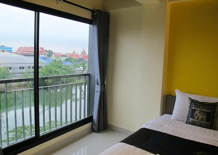 Отель Suvarnabhumi Oriental 3*